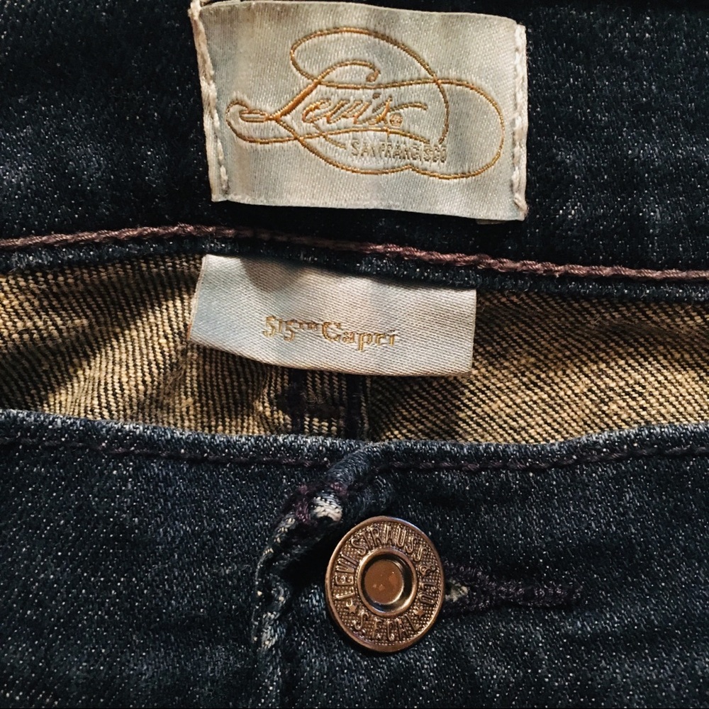 Levi’s Capris - Picture 4 of 6